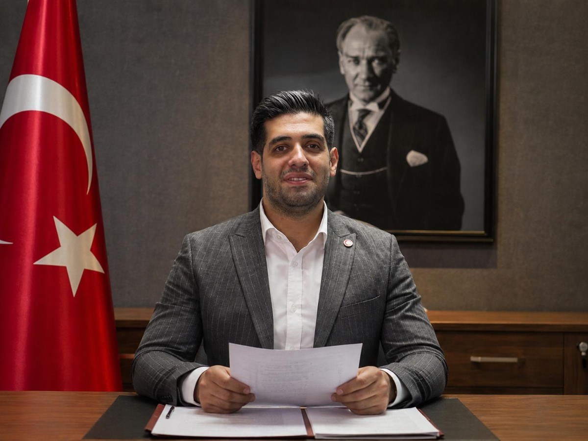 Genel Sağlık-İş Rize İl Temsilcisi Yaylı: “Sağlık Çalışanları Yoksulluk Sınırının Üzerinde Ücret Almalı”
